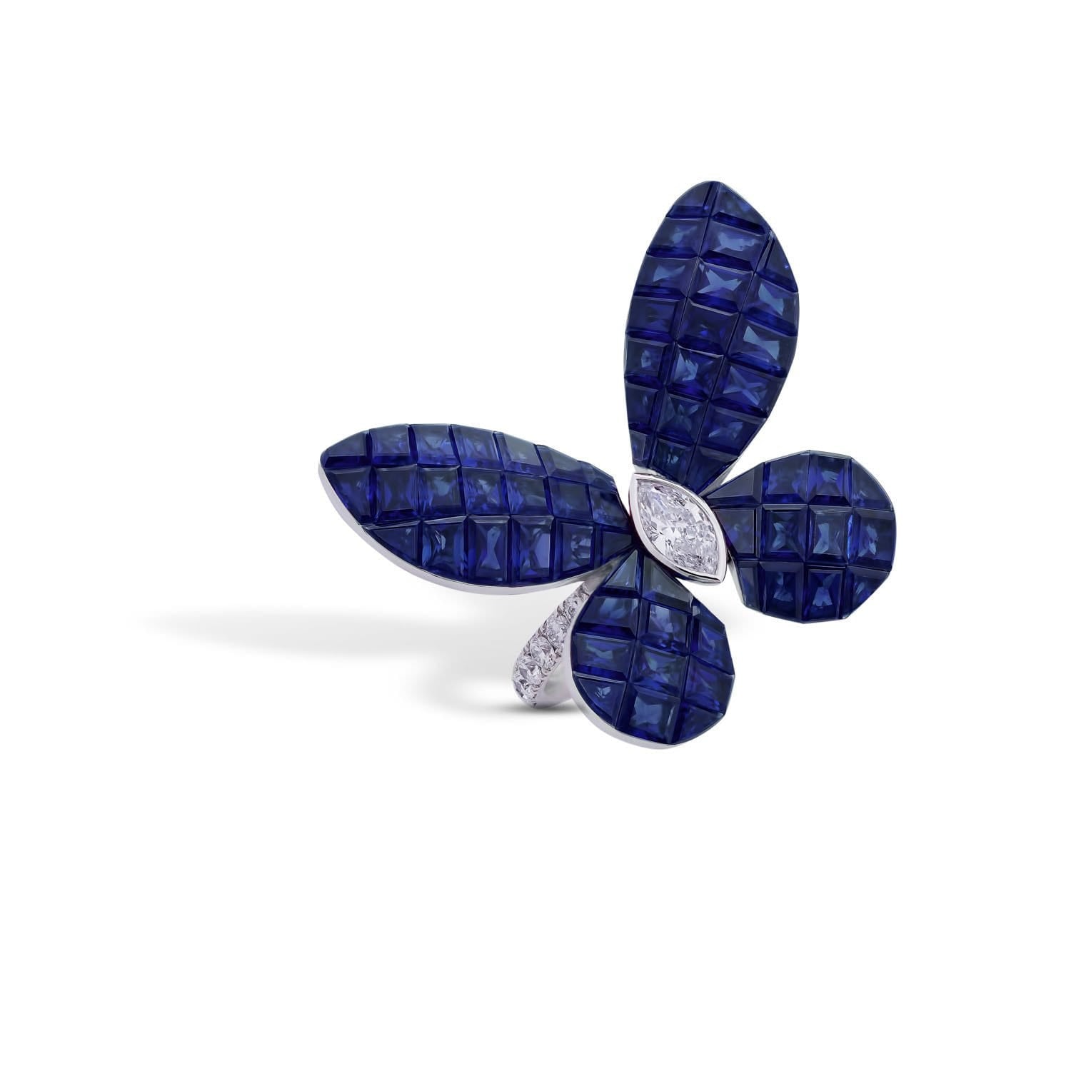 MADEMOISELLE B., round Shape Sapphire Ring