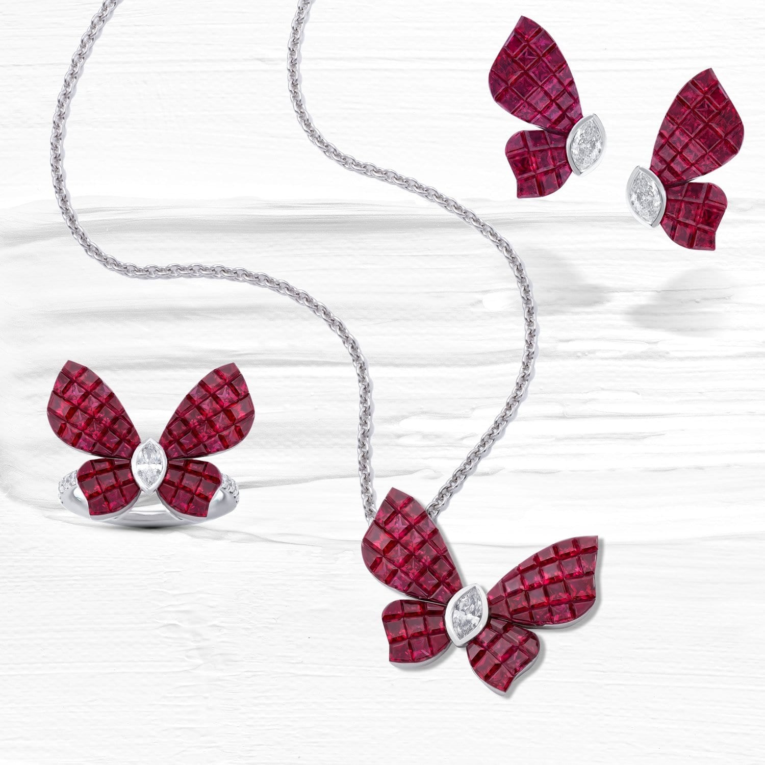 MADEMOISELLE B., Ruby Pendant